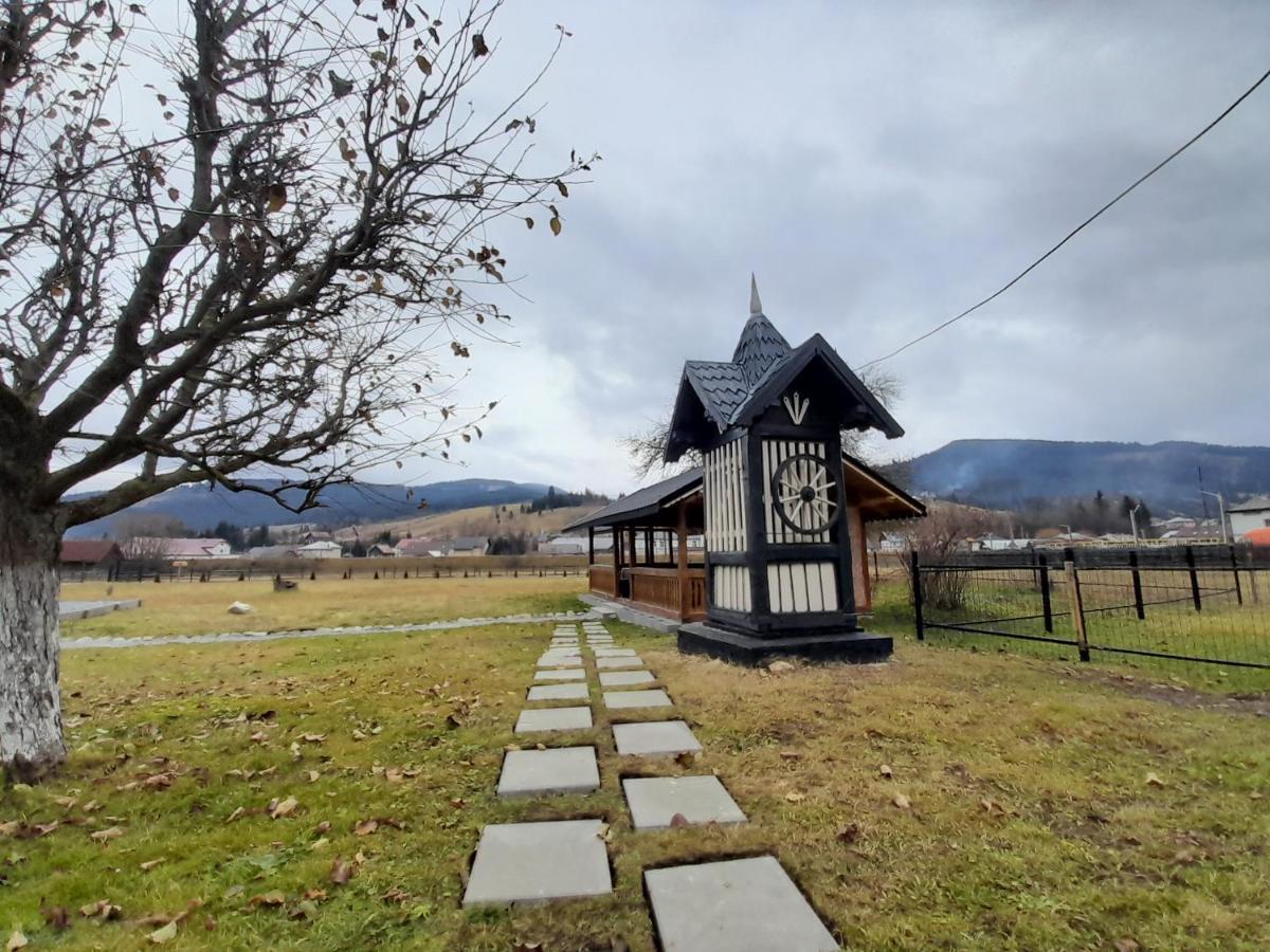 Casa Dumitru Si Elena Ciocanesti Bucovina المظهر الخارجي الصورة